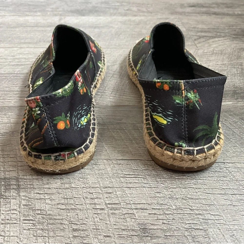 Urban‎ Outfitters Aloha Tropical Espadrilles Size 6